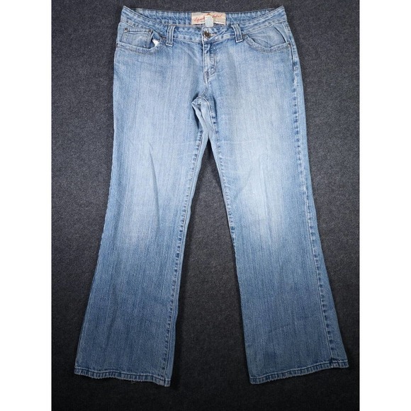 Carbon Jeans Womens 11 Denim Blue Mid Rise Bootcut Light Wash Cotton Pockets - Picture 1 of 12